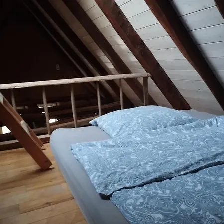 Cozy Attic Apartment In A Half-Timbered House *